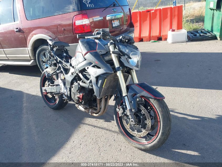 2015 SUZUKI GSX-S750 - JS1GR7NA9F2102323