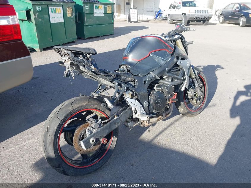 2015 SUZUKI GSX-S750 - JS1GR7NA9F2102323