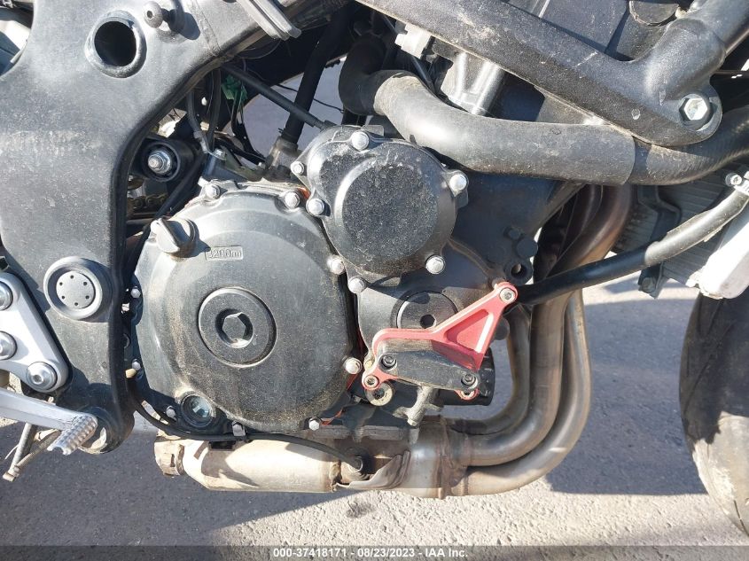 2015 SUZUKI GSX-S750 - JS1GR7NA9F2102323