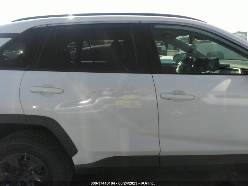 VIN 2T3F1RFV7KW010358 2019 TOYOTA RAV4 LE