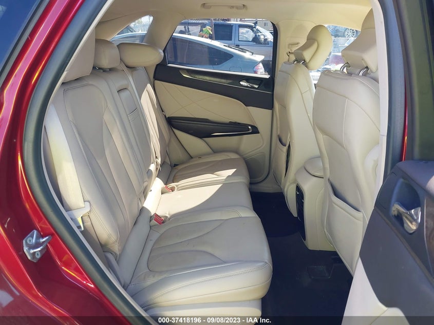VIN 5LMCJ3C97HUL34321 2017 LINCOLN MKC RESERVE