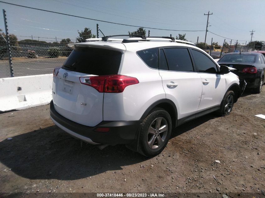 2015 TOYOTA RAV4 XLE - JTMWFREV5FD079491