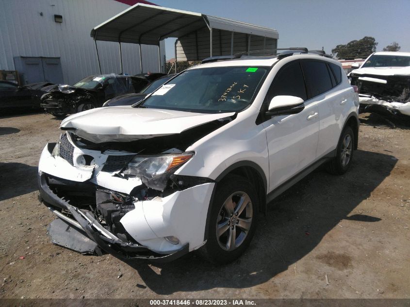 2015 TOYOTA RAV4 XLE - JTMWFREV5FD079491