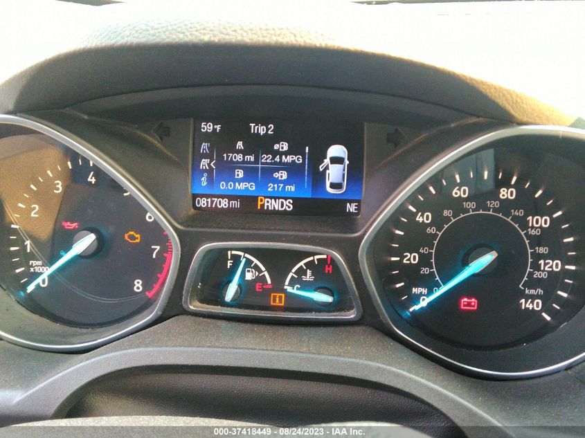 VIN 1FMCU9GD3HUC81015 2017 FORD ESCAPE SE