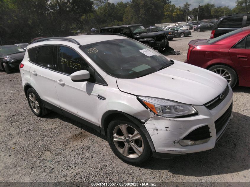 2015 FORD ESCAPE SE - 1FMCU0GX1FUB38518