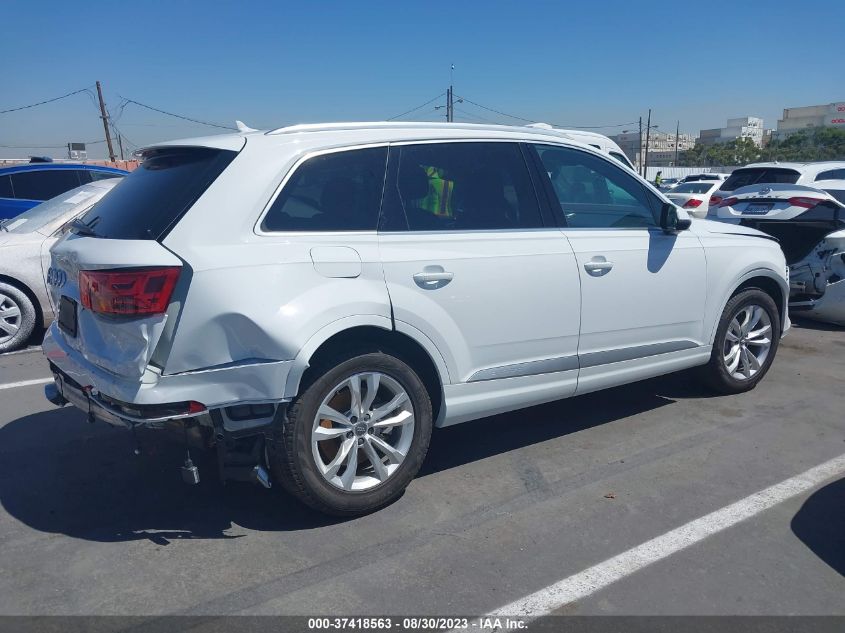 WA1AHAF77KD024471 Audi Q7 PREMIUM/SE PREMIUM 4