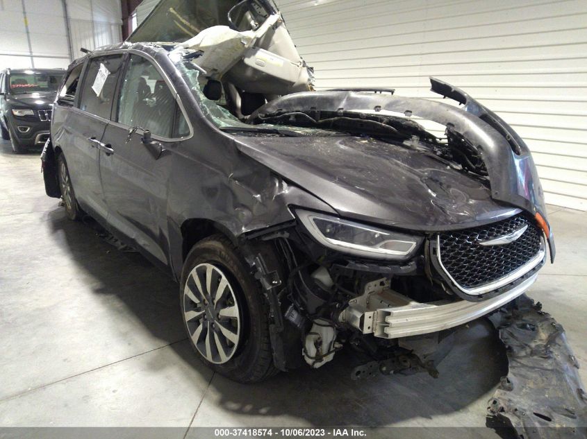 2022 CHRYSLER PACIFICA HYBRID TOURING L - 2C4RC1L78NR121191