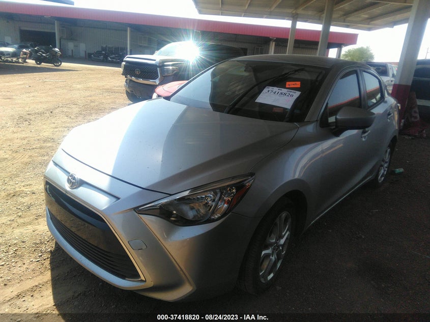 VIN 3MYDLBYVXJY305597 2018 TOYOTA YARIS IA