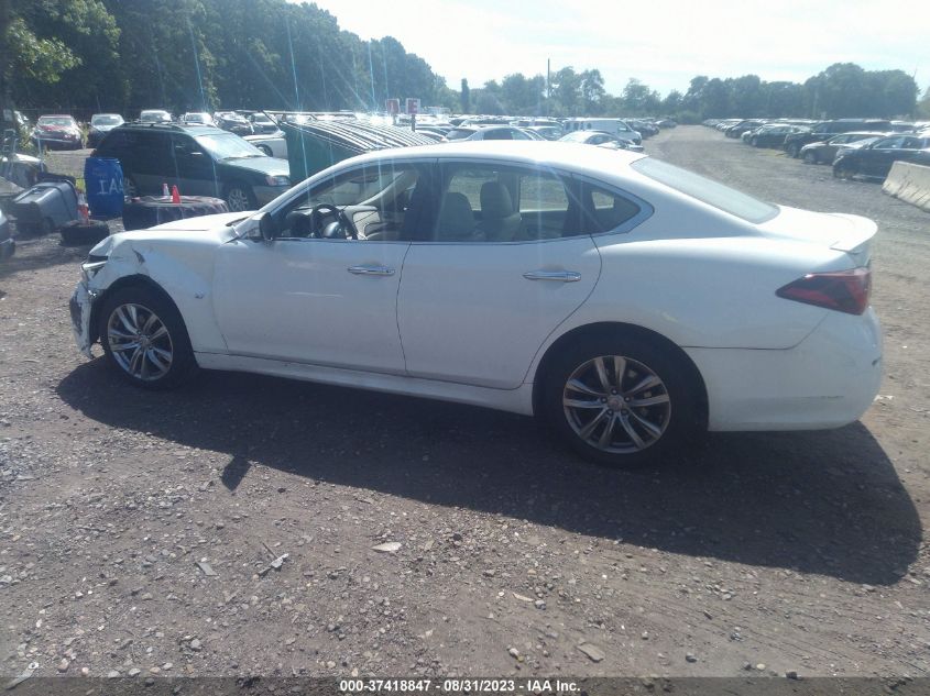 2015 INFINITI Q70 JN1BY1AR1FM562238