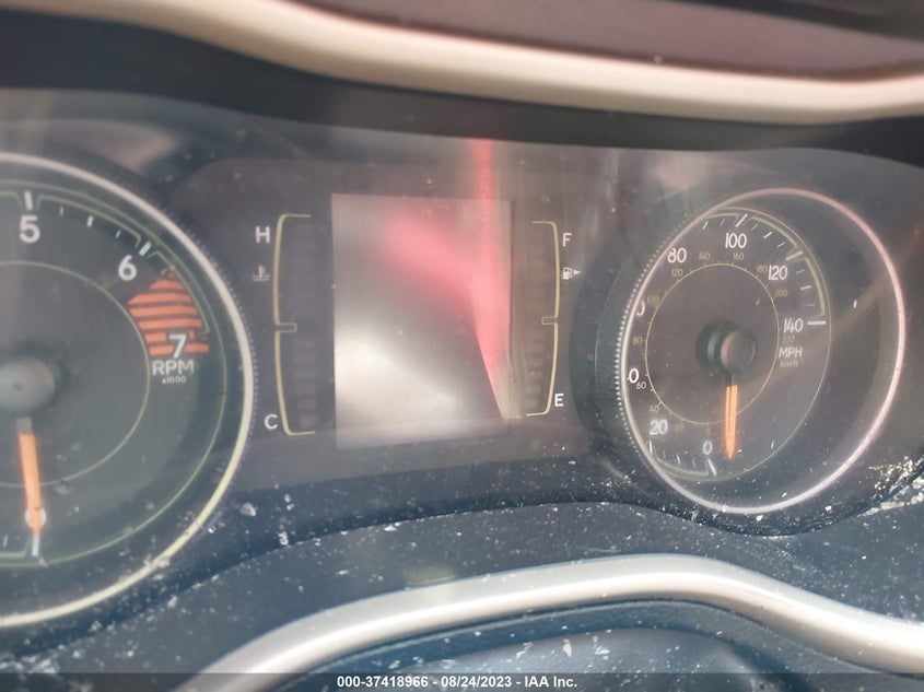 VIN 1C4PJLCB0HW586427 2017 JEEP CHEROKEE LATITUDE