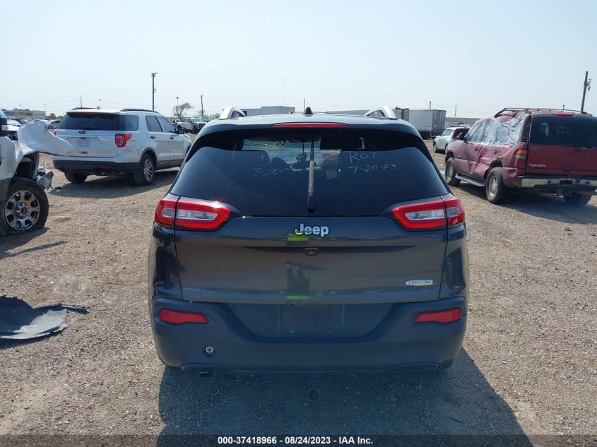 VIN 1C4PJLCB0HW586427 2017 JEEP CHEROKEE LATITUDE