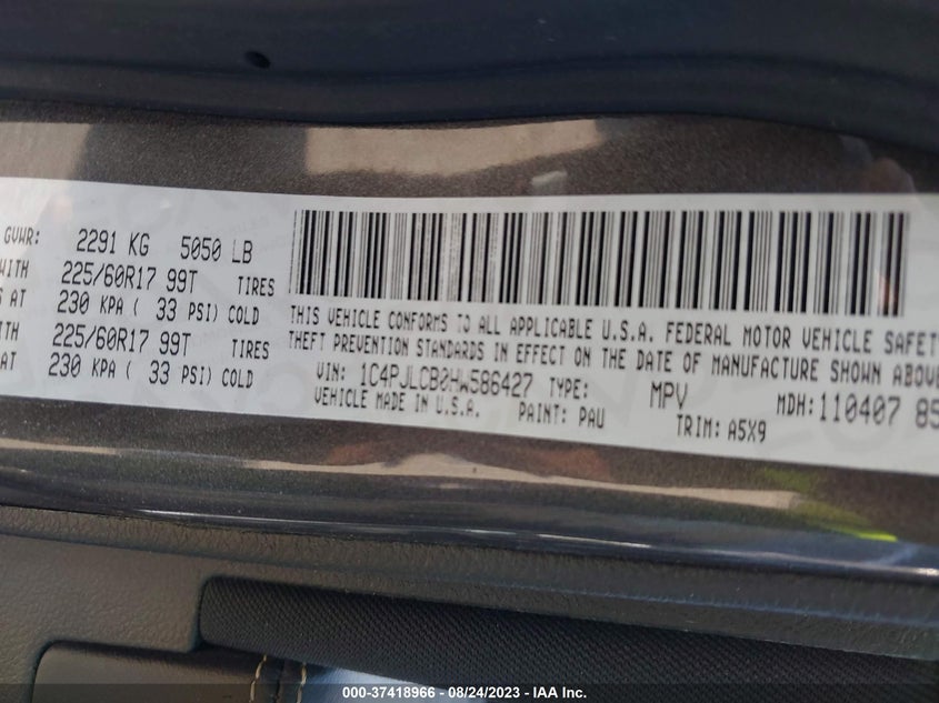 VIN 1C4PJLCB0HW586427 2017 JEEP CHEROKEE LATITUDE