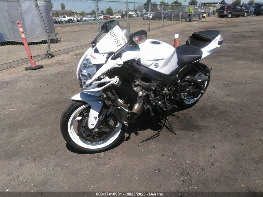 VIN JS1GN7FA7L7100868 2020 SUZUKI GSX-R600