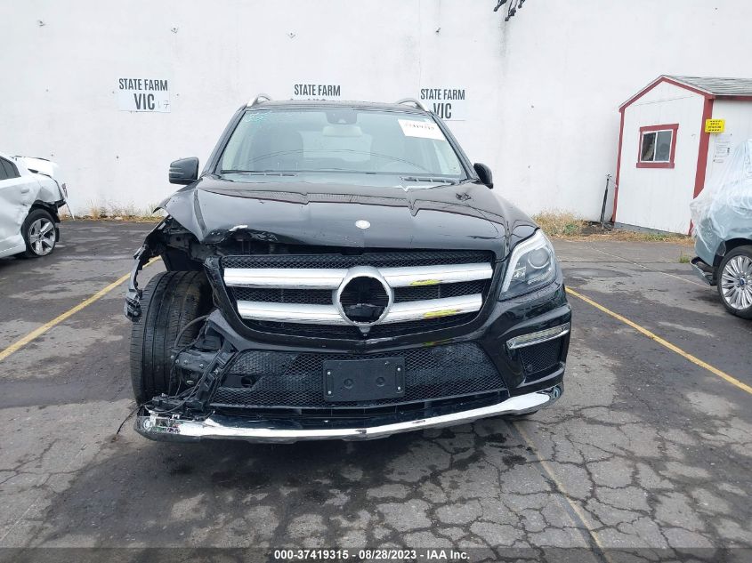 2015 MERCEDES-BENZ GL-CLASS GL 550 4JGDF7DE2FA528555