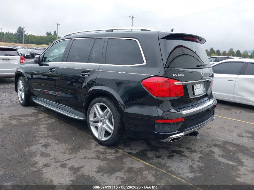 2015 MERCEDES-BENZ GL-CLASS GL 550 4JGDF7DE2FA528555