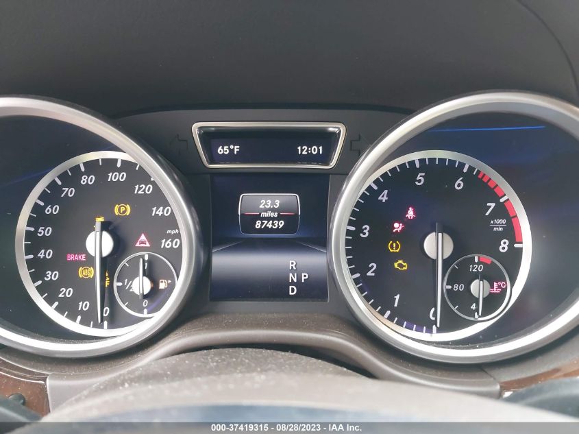 2015 MERCEDES-BENZ GL-CLASS GL 550 4JGDF7DE2FA528555
