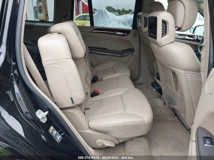 2015 MERCEDES-BENZ GL-CLASS GL 550 4JGDF7DE2FA528555