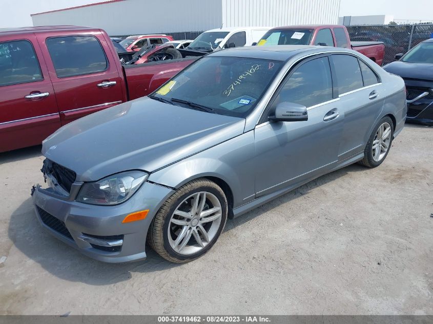 2014 MERCEDES-BENZ C 250 SPORT/LUXURY WDDGF4HB9ER314328