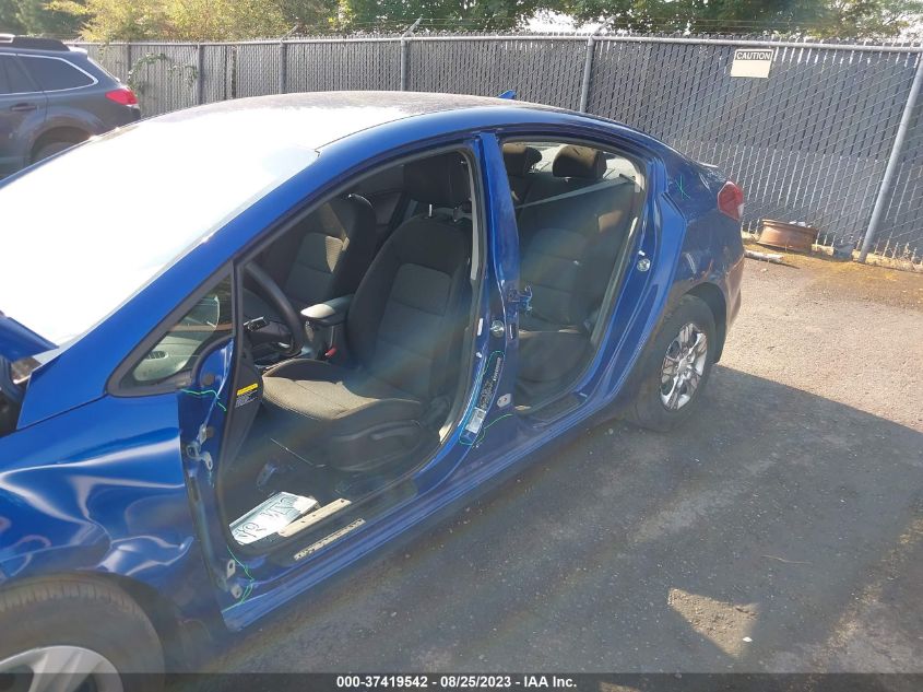 2018 KIA FORTE LX - 3KPFK4A70JE221176