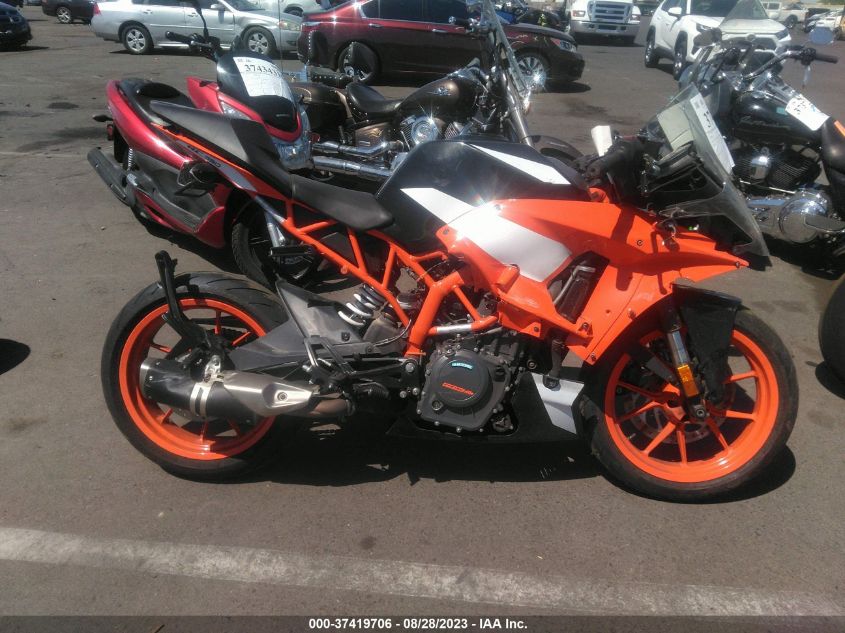2018 KTM 390 DUKE MD2JYJ409JC299978