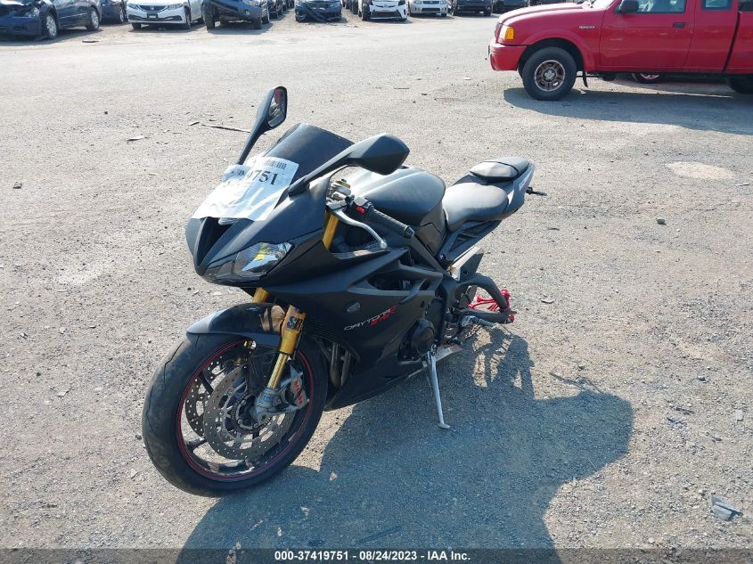2017 TRIUMPH MOTORCYCLE DAYTONA 675R ABS - SMTA02YK8HJ780228