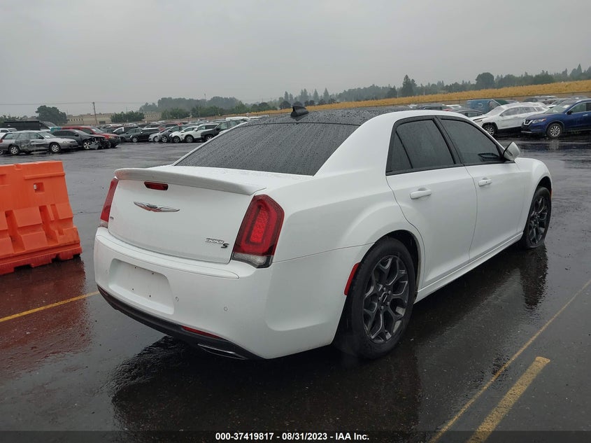 VIN 2C3CCAGG2JH204149 2018 CHRYSLER 300 300S