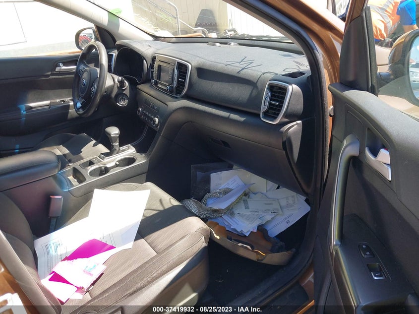 VIN KNDPM3ACXH7123370 2017 KIA SPORTAGE LX