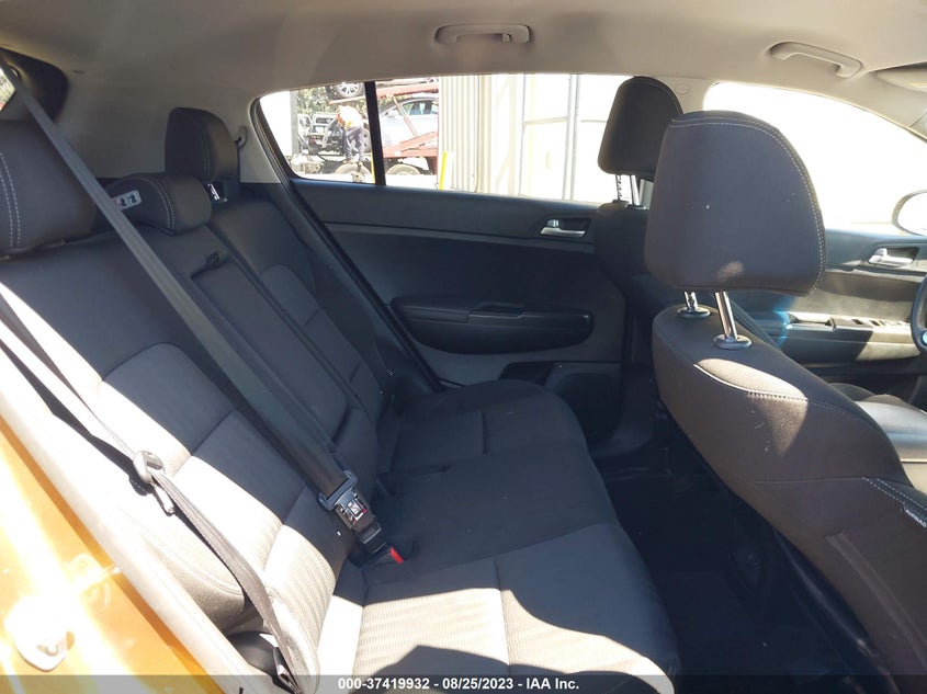 VIN KNDPM3ACXH7123370 2017 KIA SPORTAGE LX