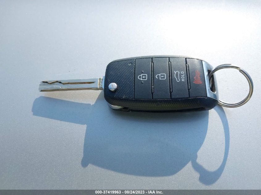 2014 KIA OPTIMA LX - 5XXGM4A74EG292067