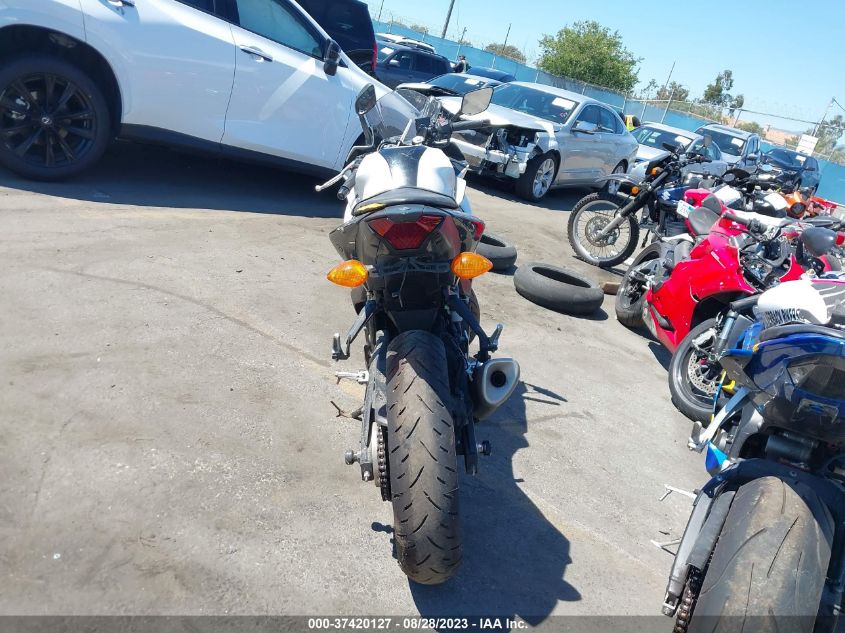 2017 YAMAHA YZFR3 A MH3RH15Y7HK002236