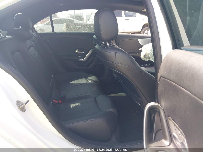 2019 MERCEDES-BENZ A 220 WDD3G4EB8KW005415