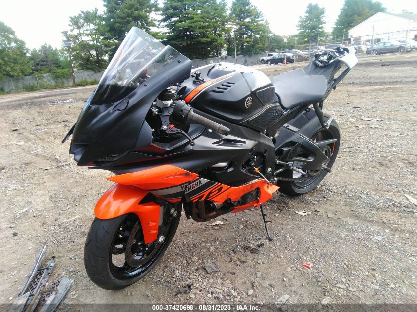 2020 YAMAHA YZFR6 JYARJ28E8LA006414