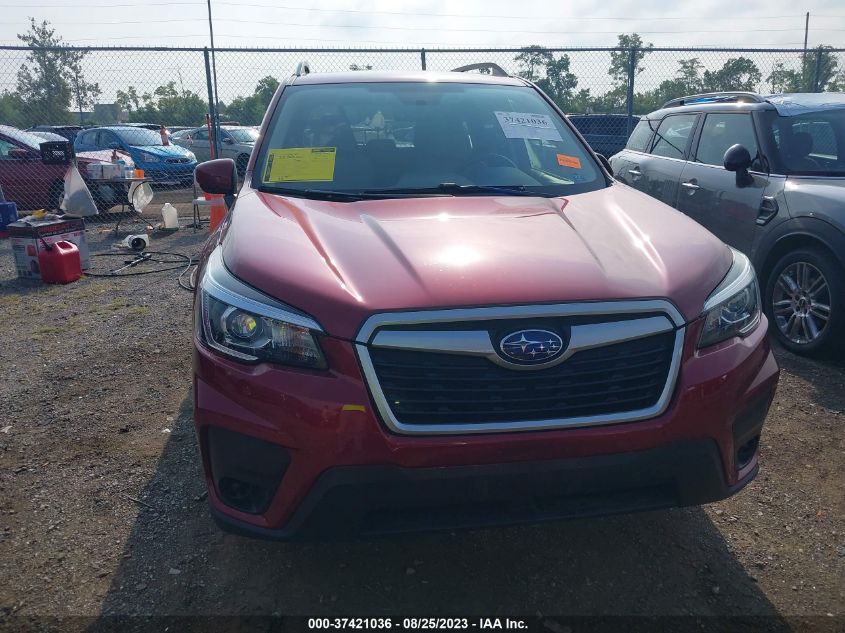 2020 SUBARU FORESTER PREMIUM - JF2SKAJC2LH451200