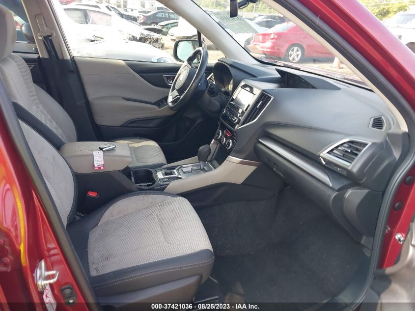 2020 SUBARU FORESTER PREMIUM - JF2SKAJC2LH451200