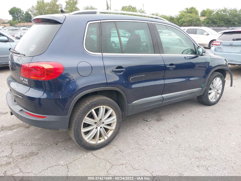 2013 VOLKSWAGEN TIGUAN SE W/SUNROOF & NAV - WVGBV7AX0DW522883