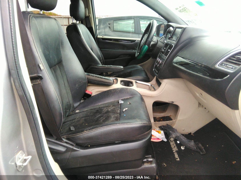 VIN 2C4RDGCG1HR790620 2017 DODGE GRAND CARAVAN SXT