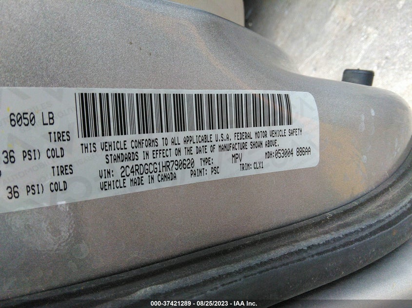 VIN 2C4RDGCG1HR790620 2017 DODGE GRAND CARAVAN SXT