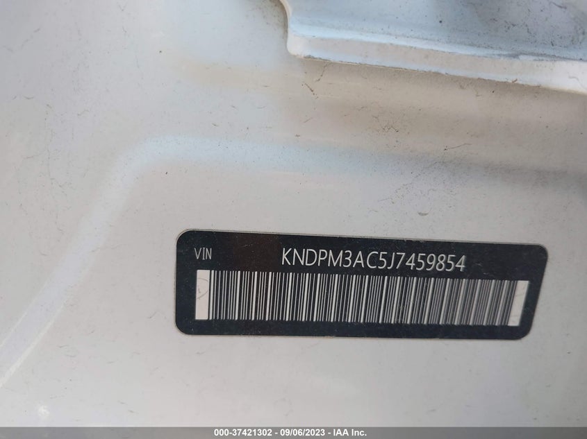 VIN KNDPM3AC5J7459854 2018 KIA SPORTAGE LX