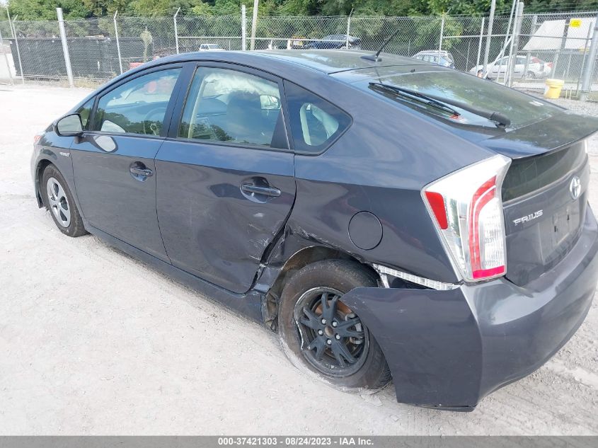 2015 TOYOTA PRIUS FOUR - JTDKN3DU7F1906397
