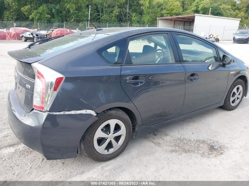 2015 TOYOTA PRIUS FOUR - JTDKN3DU7F1906397