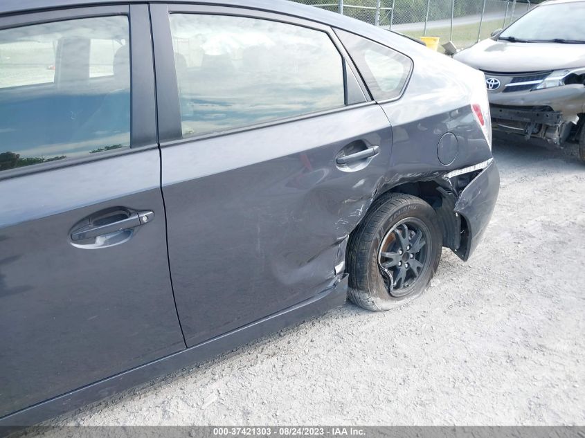 2015 TOYOTA PRIUS FOUR - JTDKN3DU7F1906397