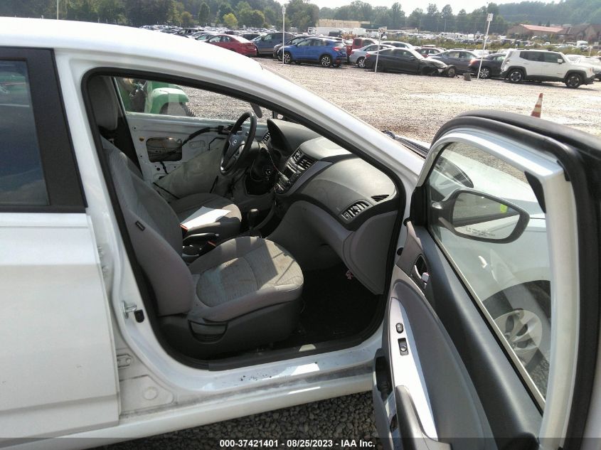 2016 HYUNDAI ACCENT SE - KMHCT5AE1GU239129