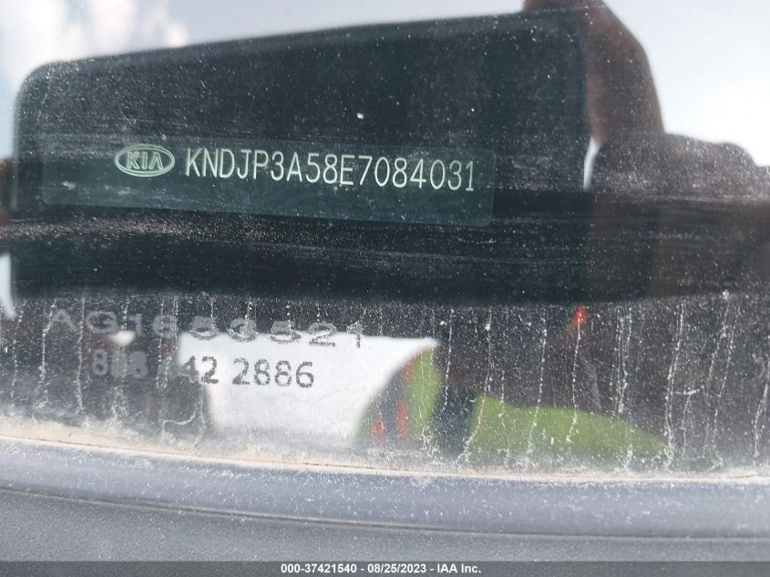 2014 KIA SOUL + - KNDJP3A58E7084031