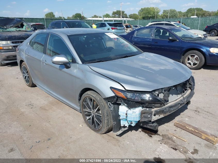 2021 TOYOTA CAMRY SE - 4T1G11AK8MU565995