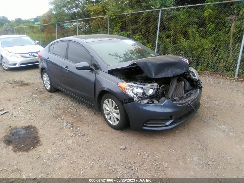2016 KIA FORTE LX - KNAFX4A64G5612065