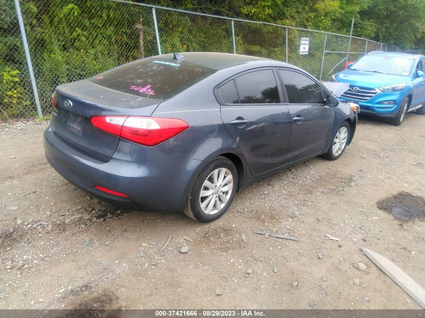 2016 KIA FORTE LX - KNAFX4A64G5612065