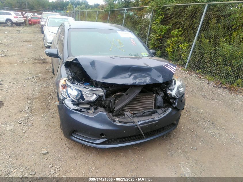 2016 KIA FORTE LX - KNAFX4A64G5612065