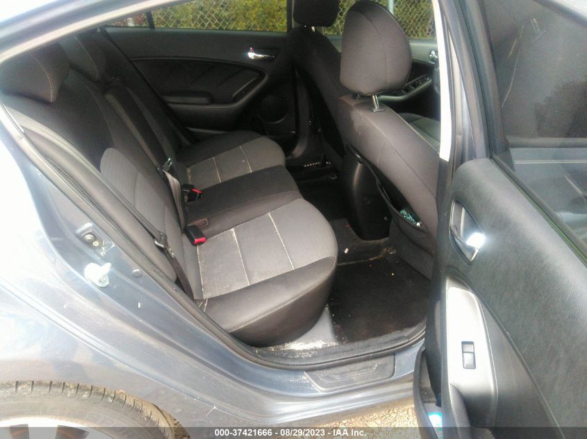 2016 KIA FORTE LX - KNAFX4A64G5612065