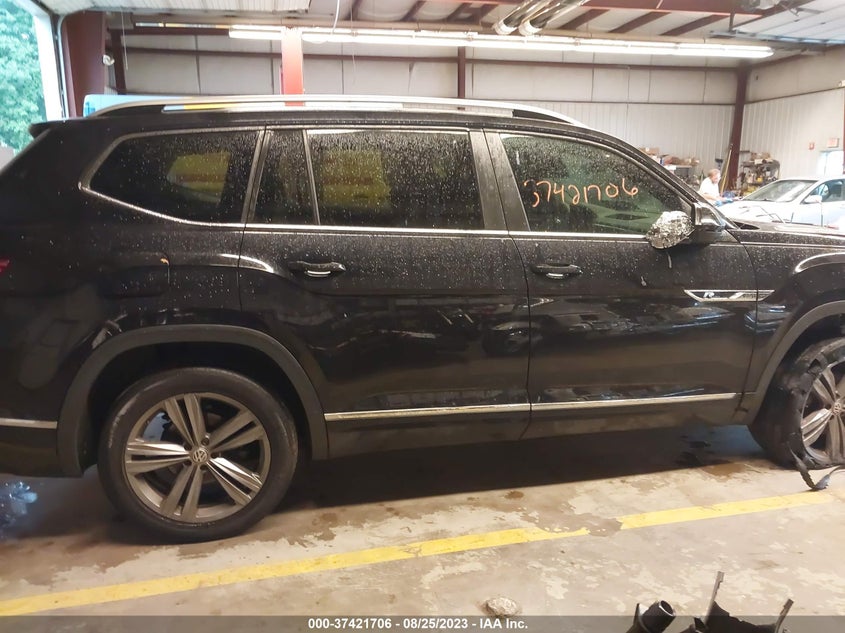 VIN 1V2XR2CA7KC516747 2019 VOLKSWAGEN ATLAS SE