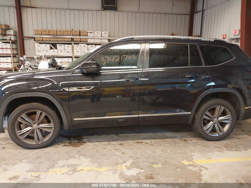 VIN 1V2XR2CA7KC516747 2019 VOLKSWAGEN ATLAS SE